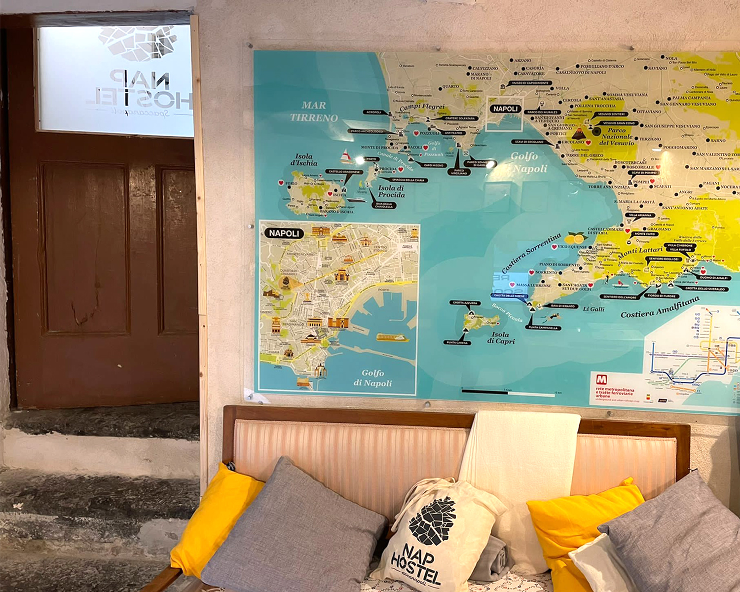 Mappa di Napoli, Costiera Amalfitana, Nap Hostel Spaccanapoli